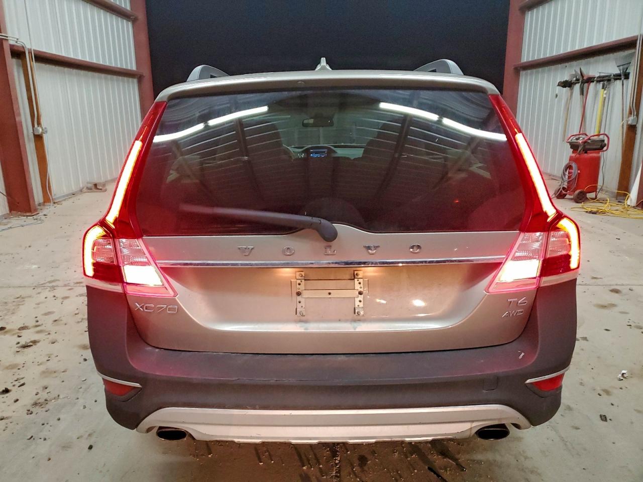 Volvo XC70 T6