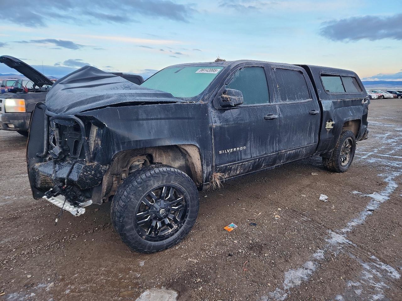 Salvage Chevrolet Silverado Image