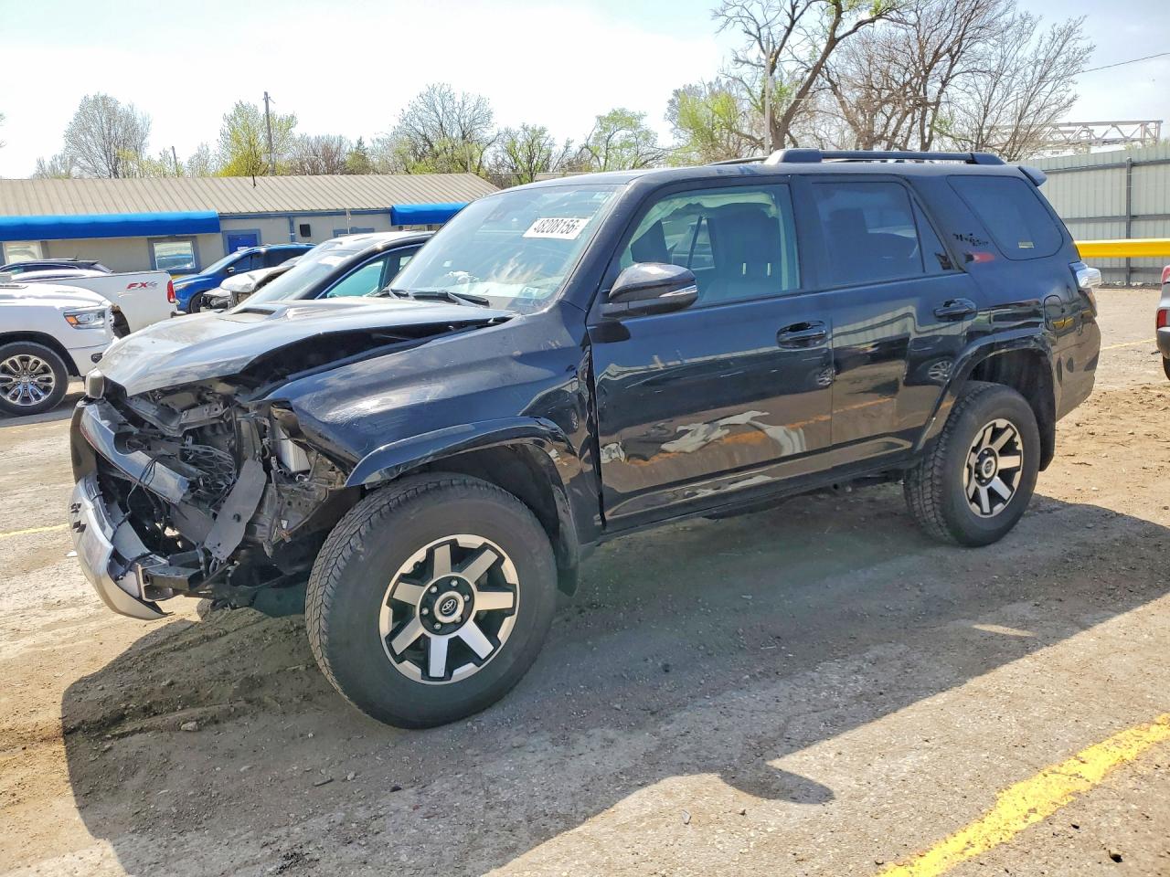 Salvage Toyota 4Runner Image