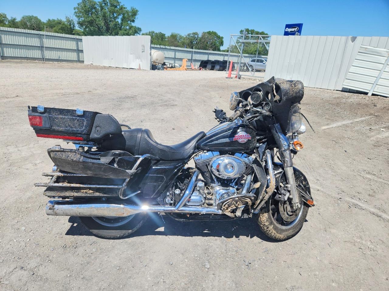 Salvage Harley-Davidson Fl Image