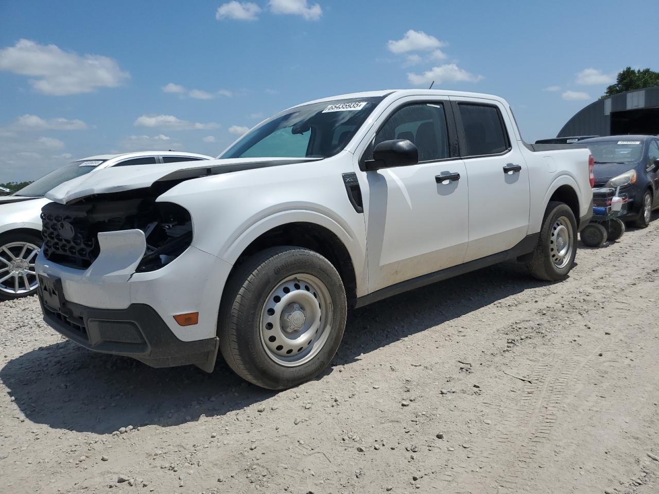 Salvage Ford Maverick Image