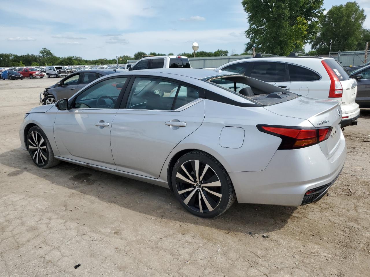 Nissan Altima Sr