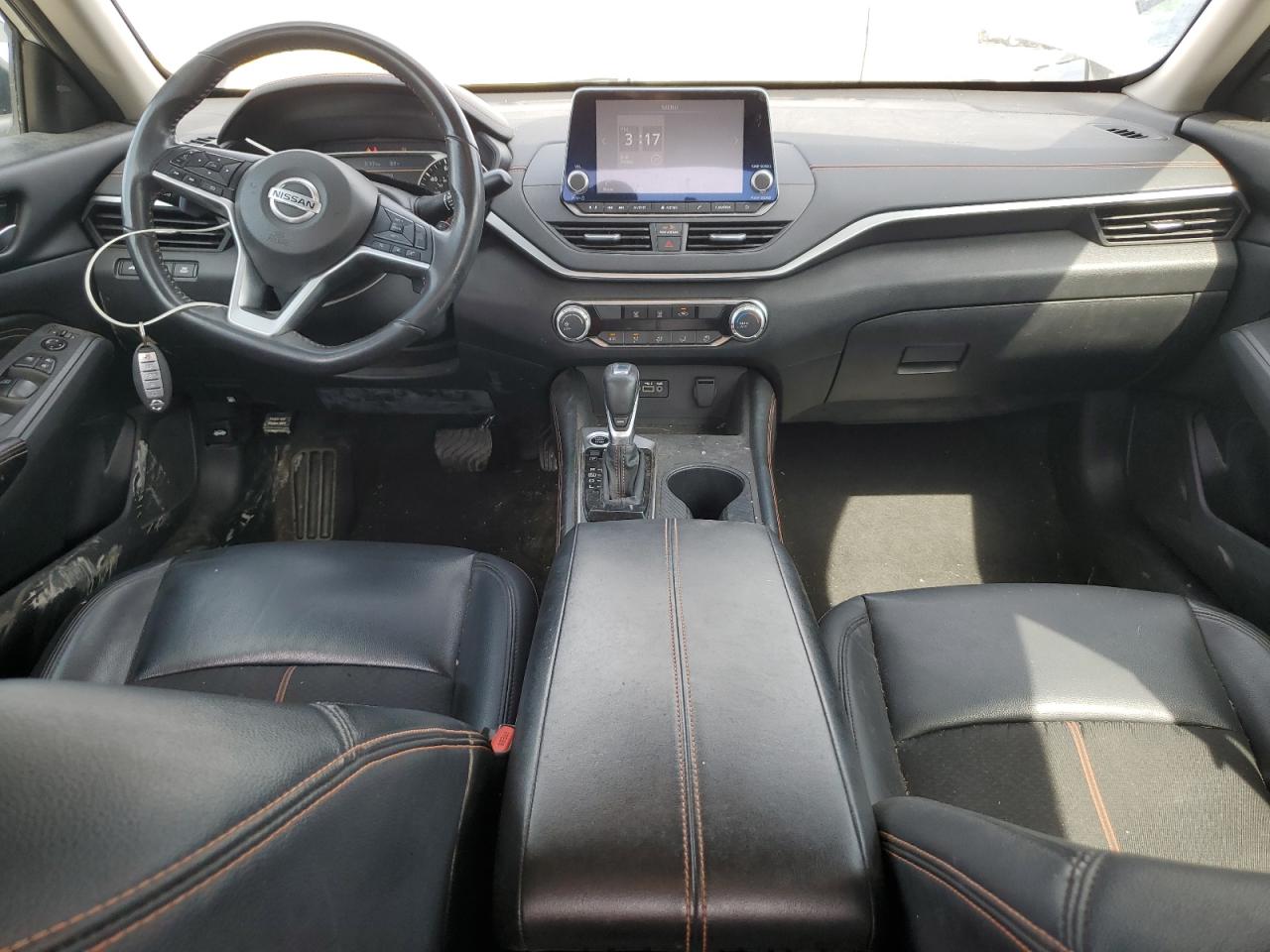 Nissan Altima Sr
