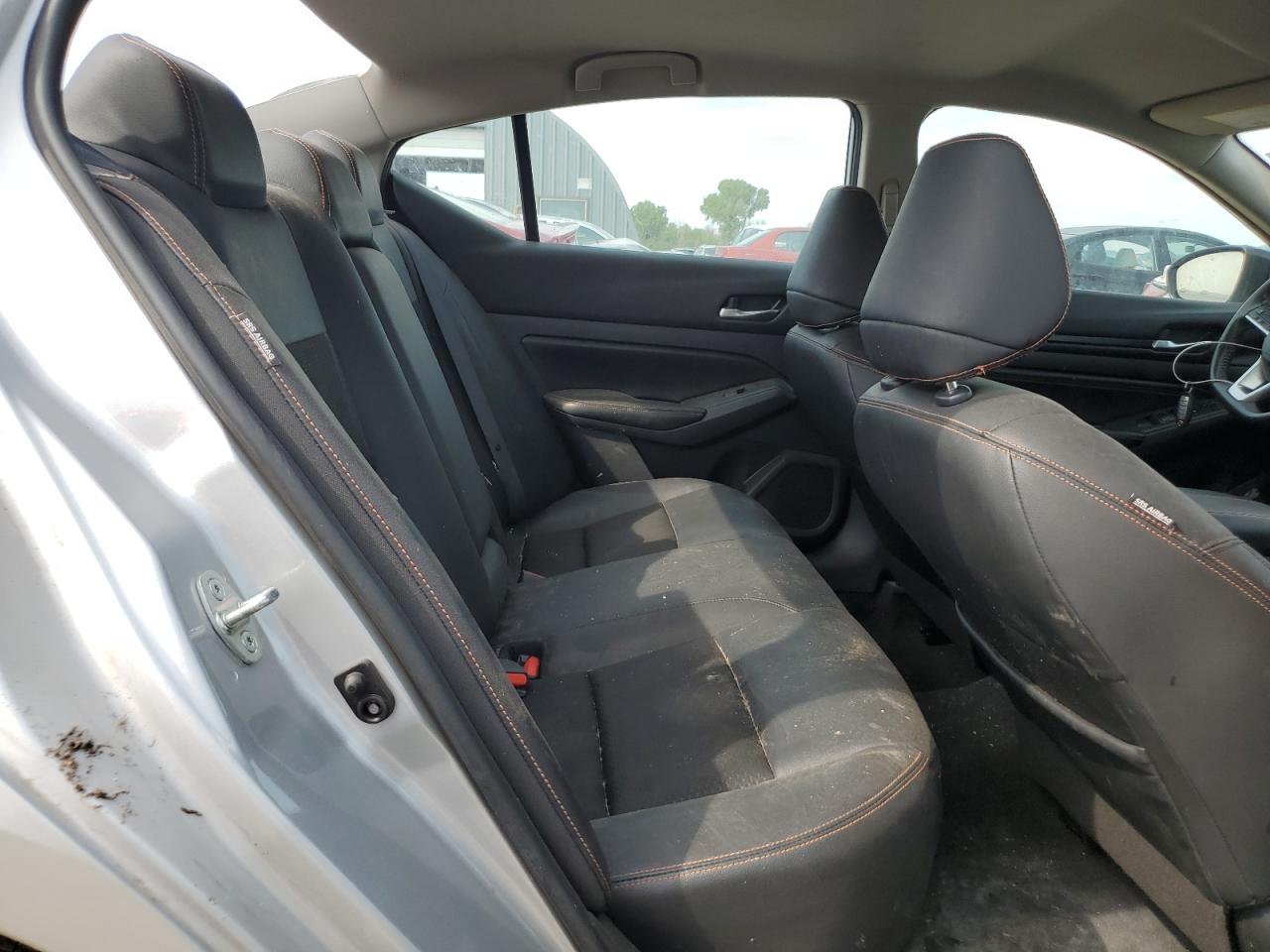 Nissan Altima Sr
