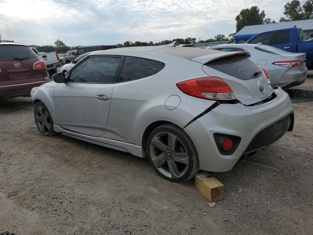 Hyundai VELOSTER Turbo