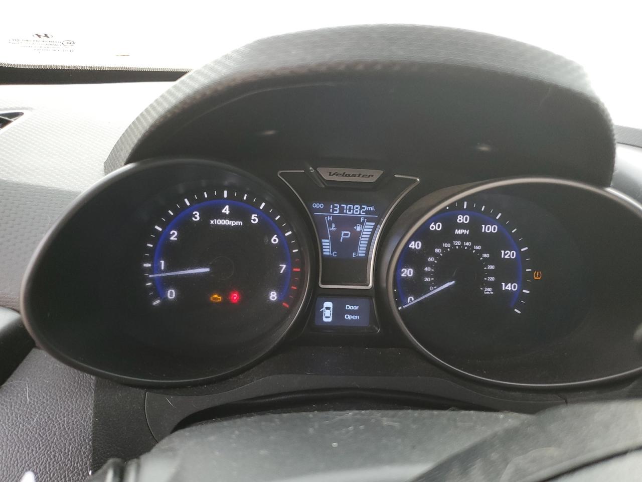 Hyundai VELOSTER Turbo