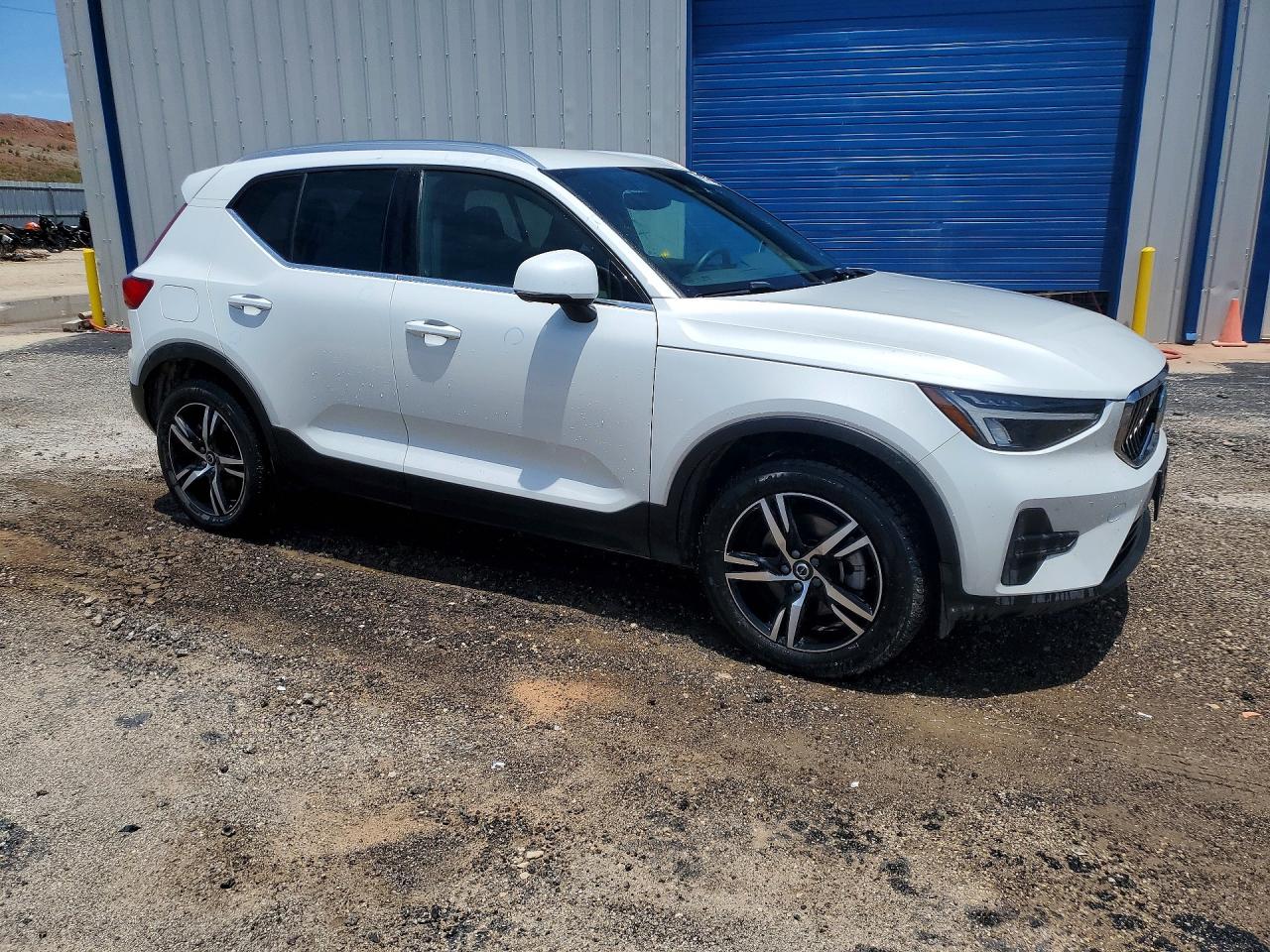 Volvo XC40 Core