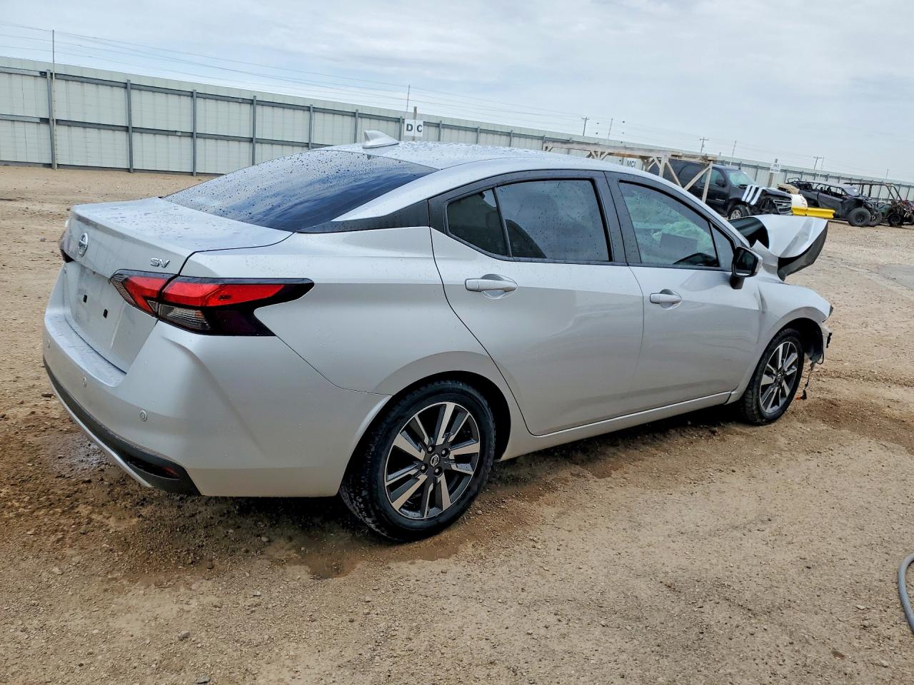 Nissan Versa Sv