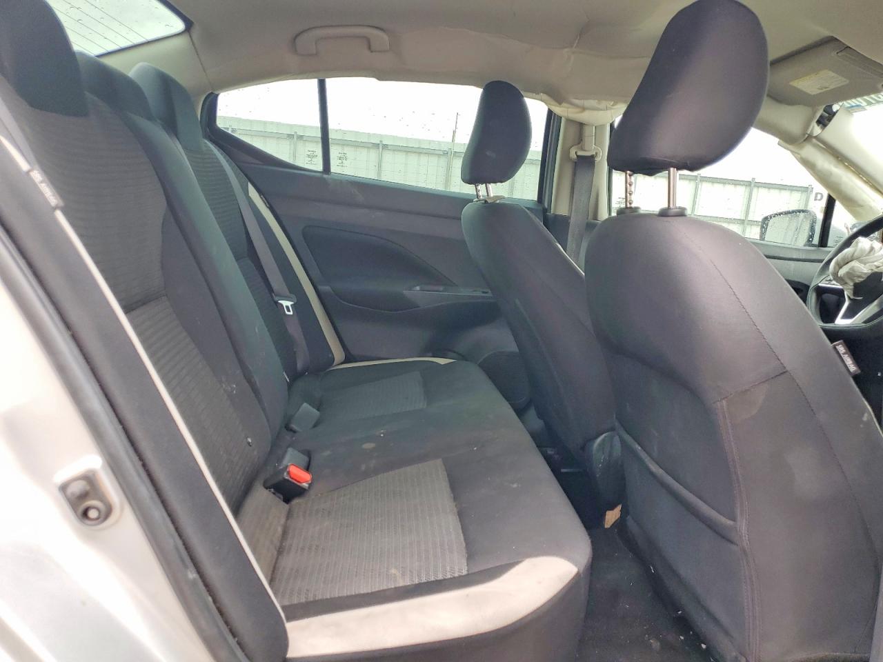 Nissan Versa Sv