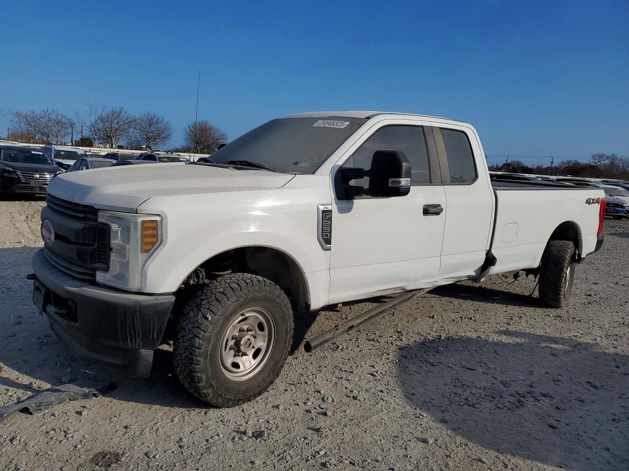 Salvage Ford F-250 Image