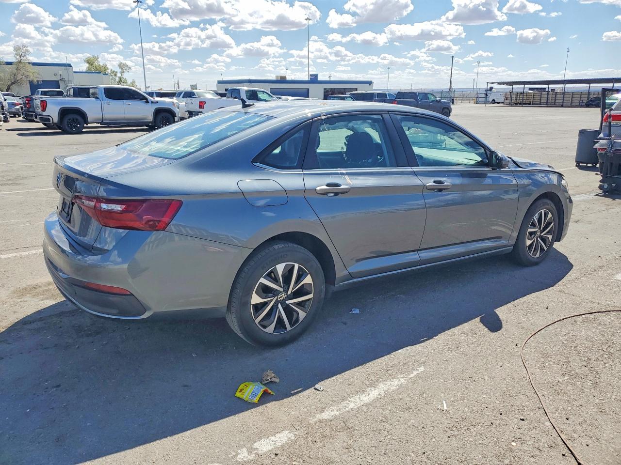 Volkswagen Jetta S