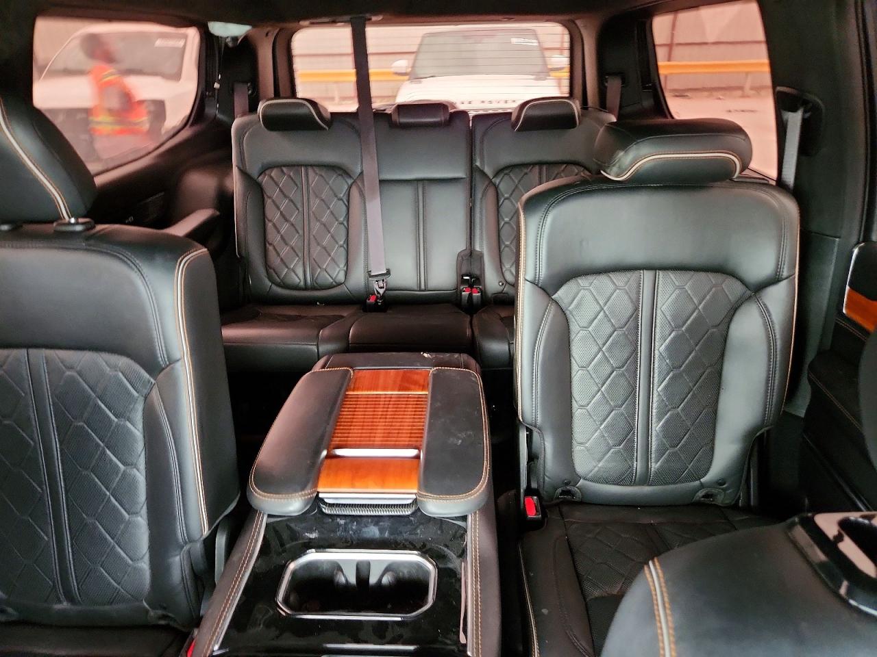 Jeep Grand Wagoneer Series Iii