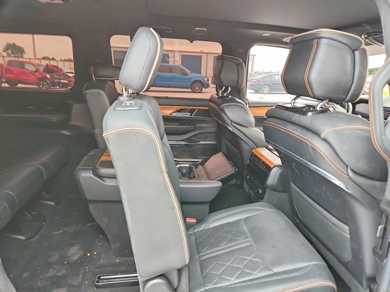 Jeep Grand Wagoneer Series Iii