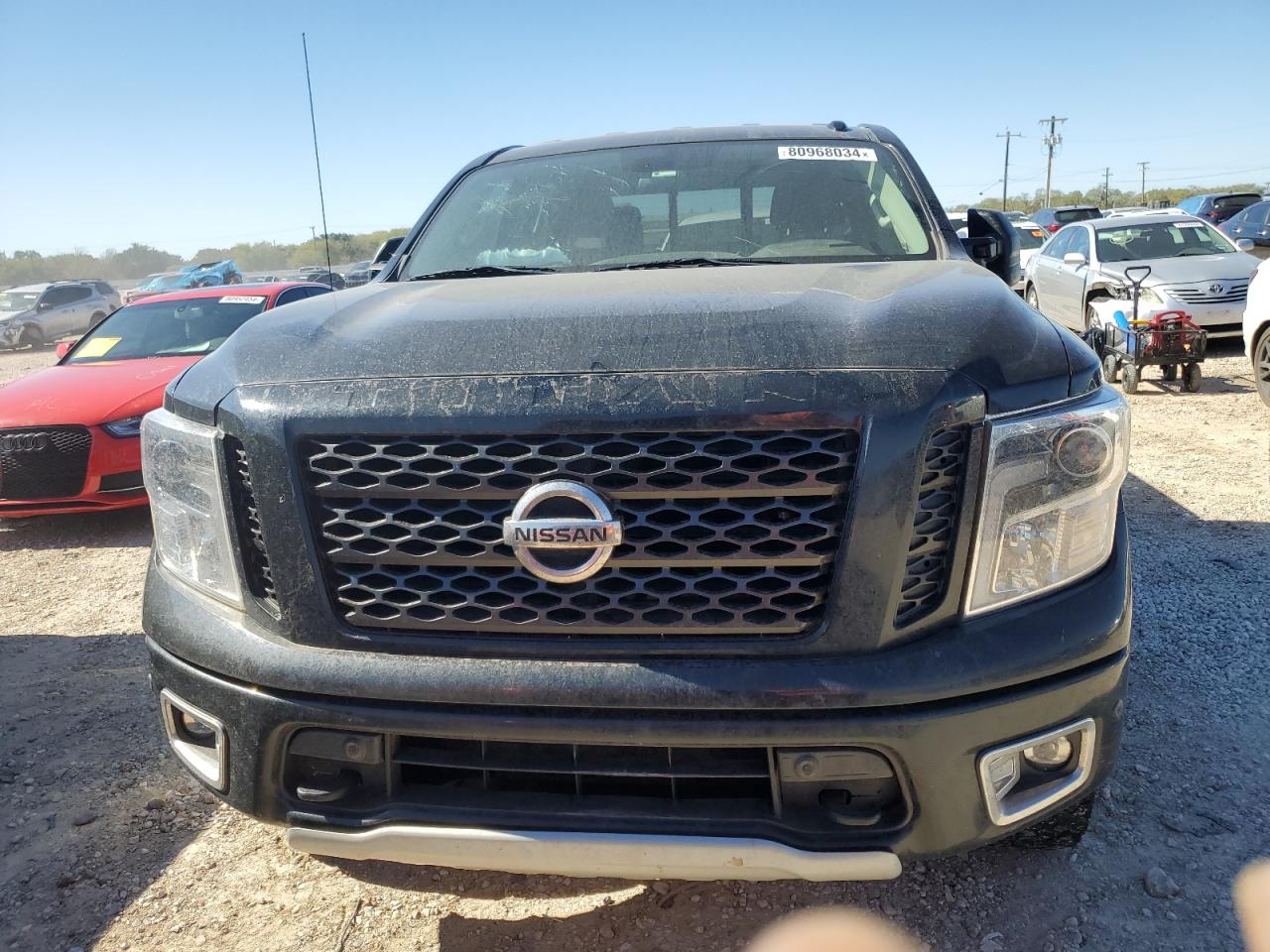 Nissan Titan Sv