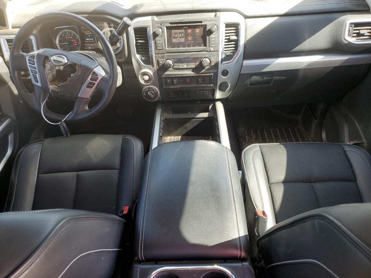 Nissan Titan Sv
