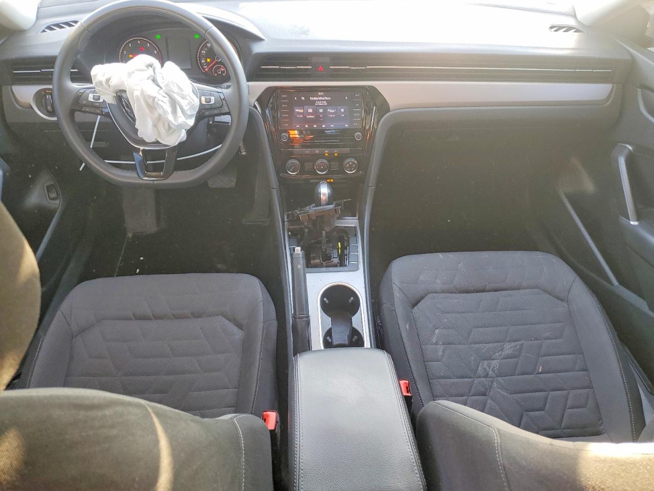 Volkswagen Passat S