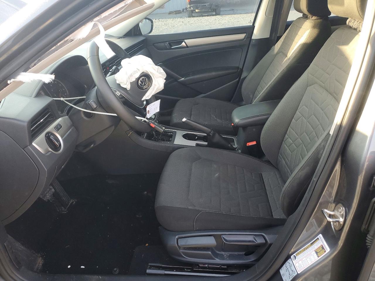 Volkswagen Passat S