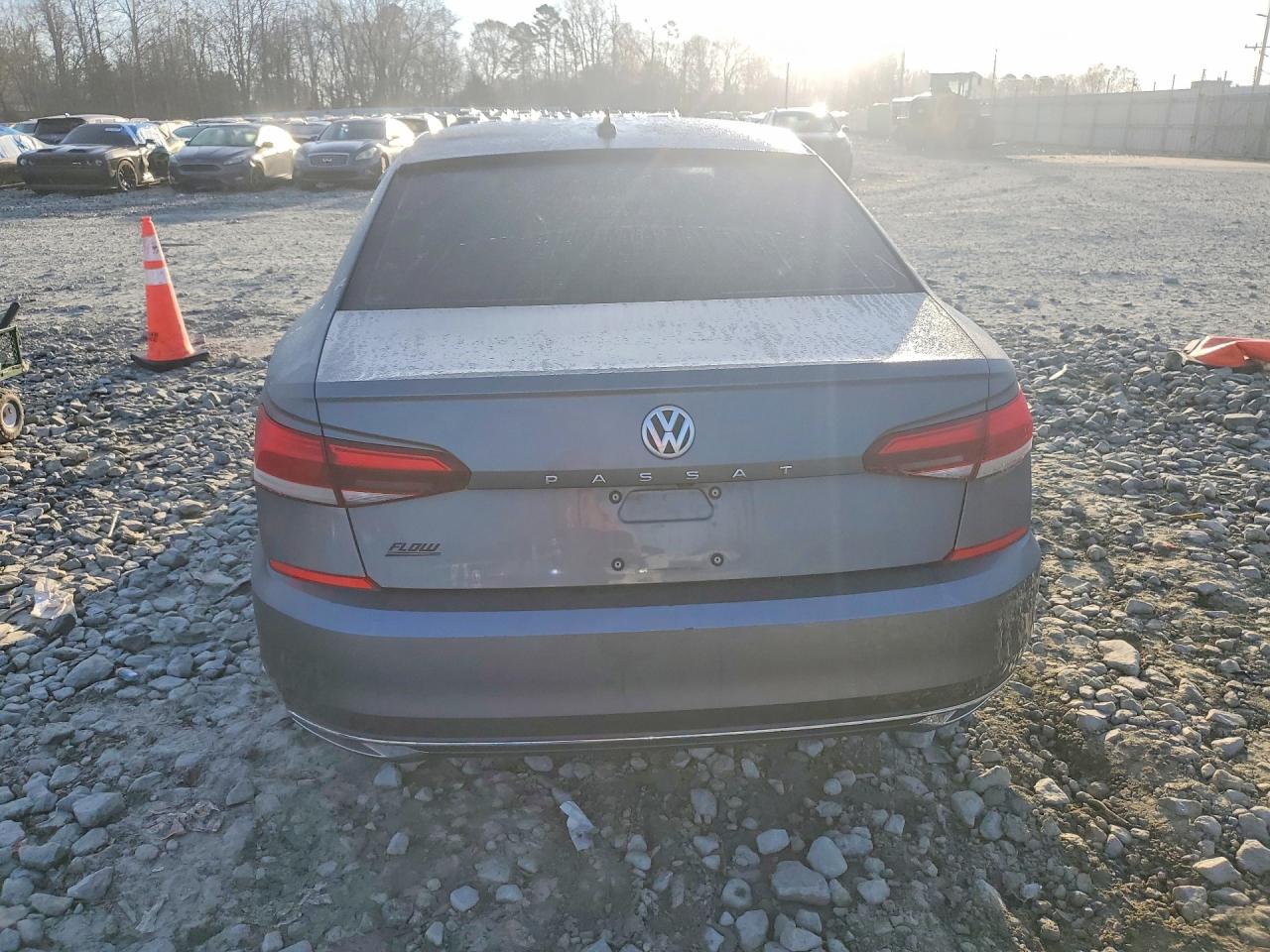Volkswagen Passat S