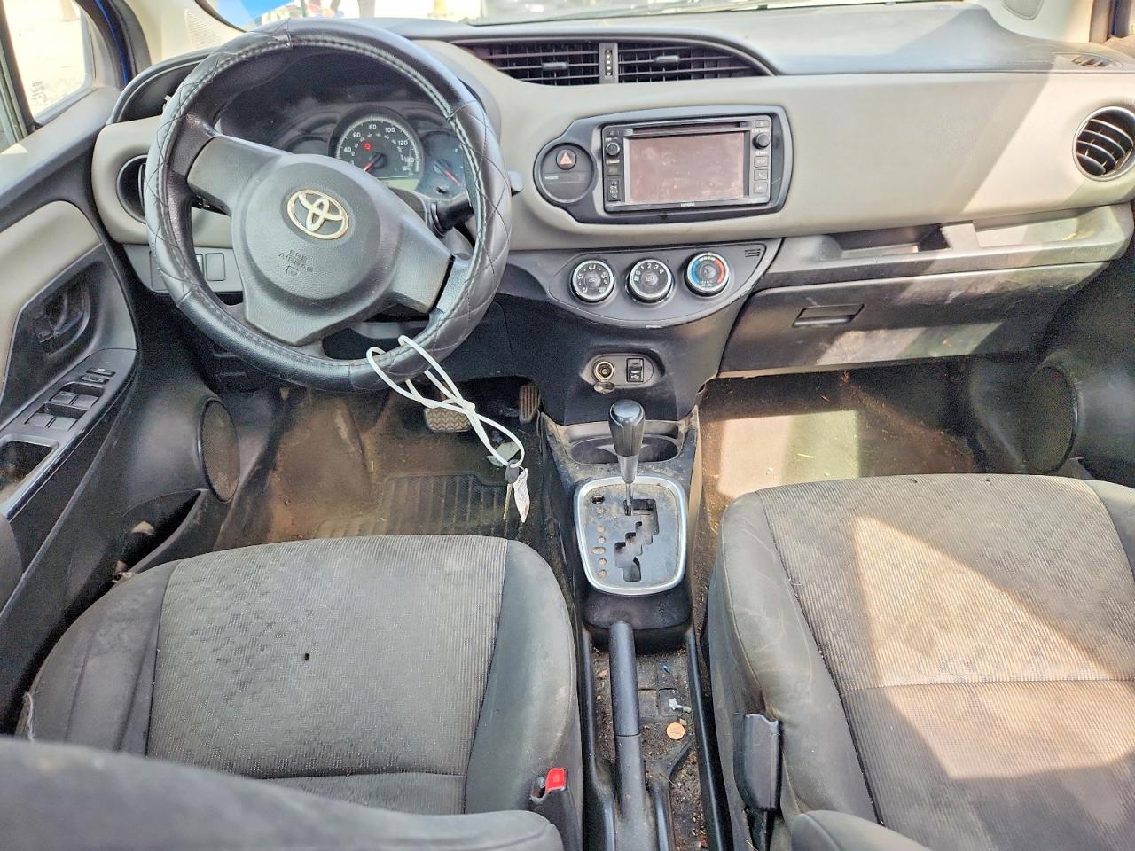 Toyota Yaris 5-door L
