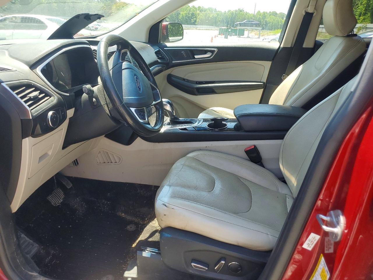 Ford Edge Titanium