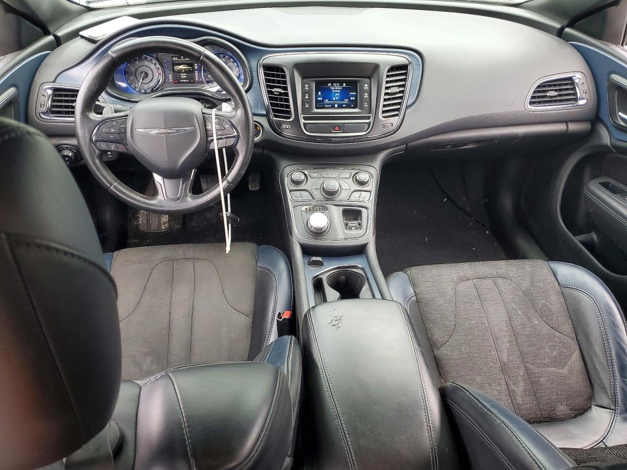 Chrysler 200 S