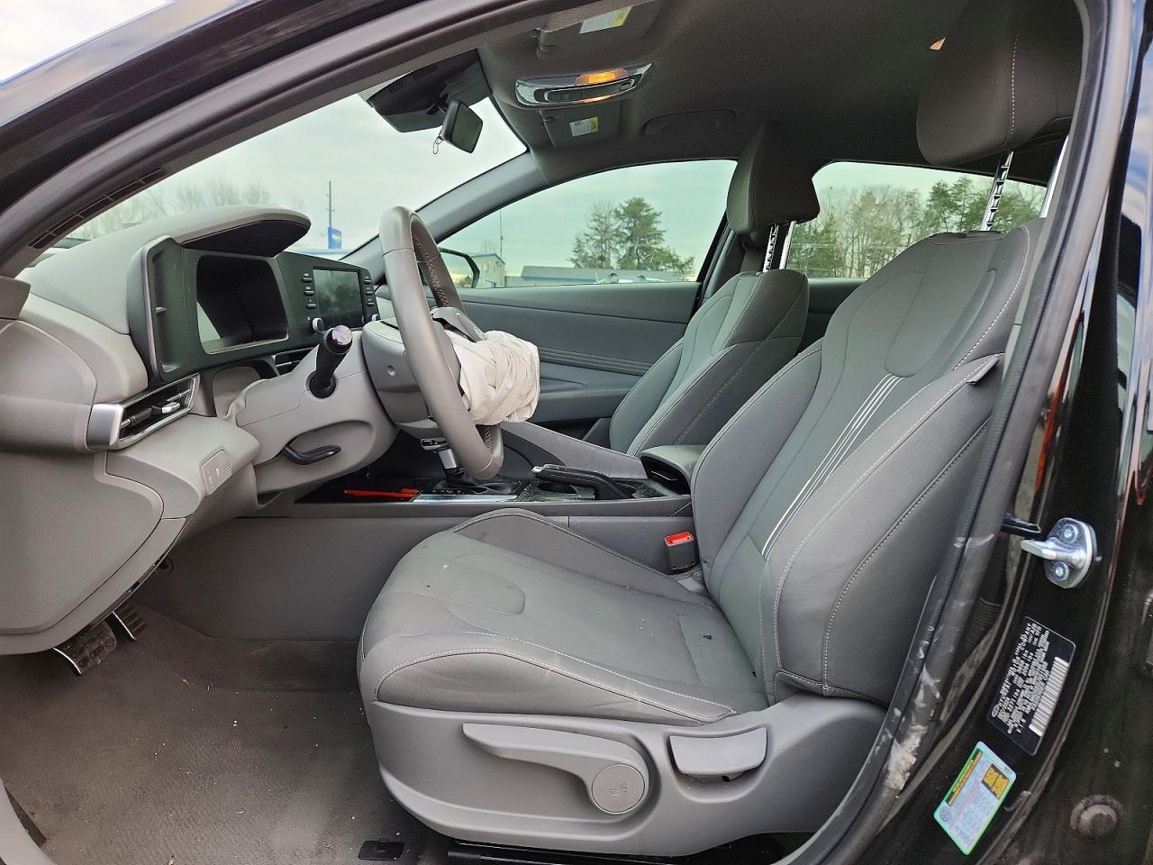 Hyundai ELANTRA Sel Sport