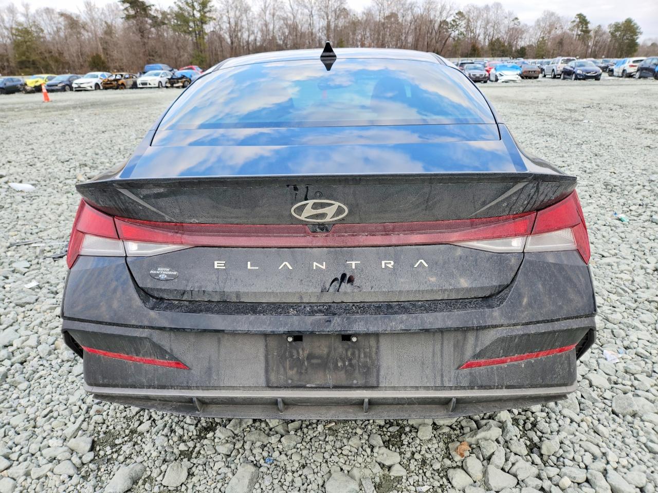 Hyundai ELANTRA Sel Sport