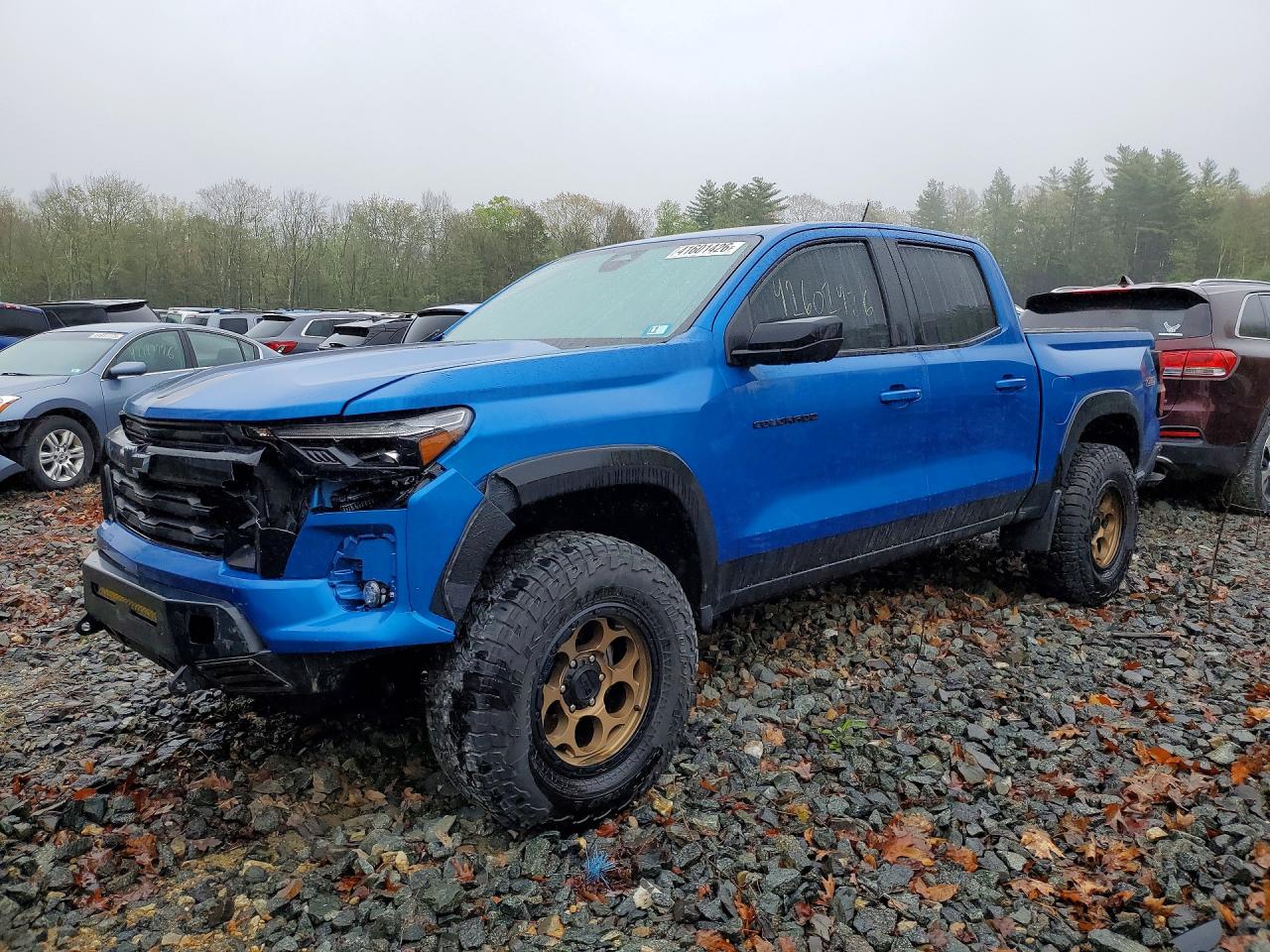 Salvage Chevrolet Colorado Image