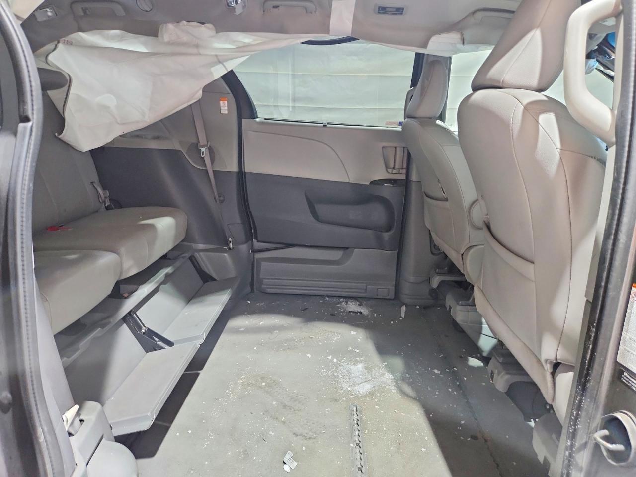 Toyota Sienna Xle