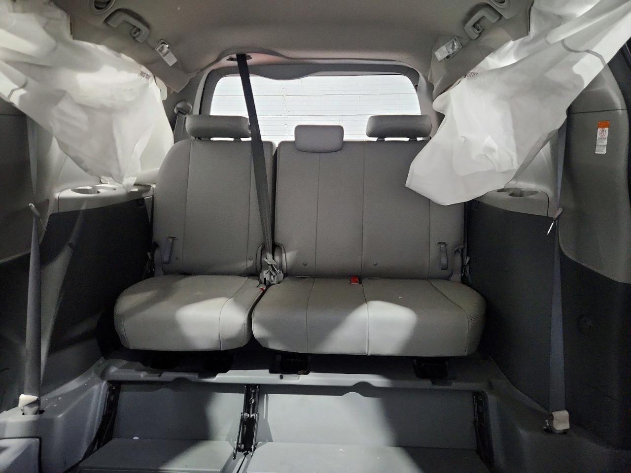 Toyota Sienna Xle