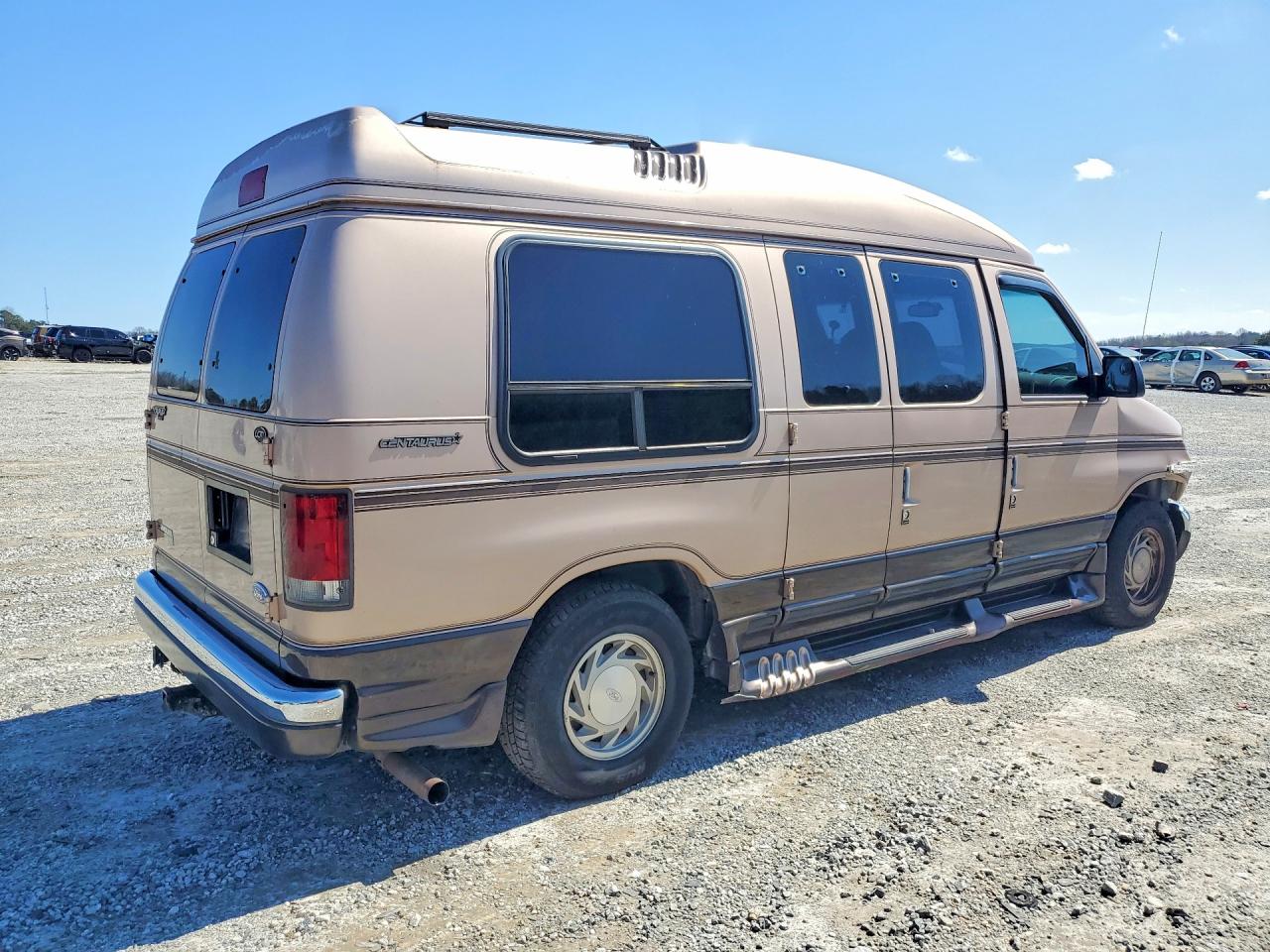 Ford Econoline E150 Van