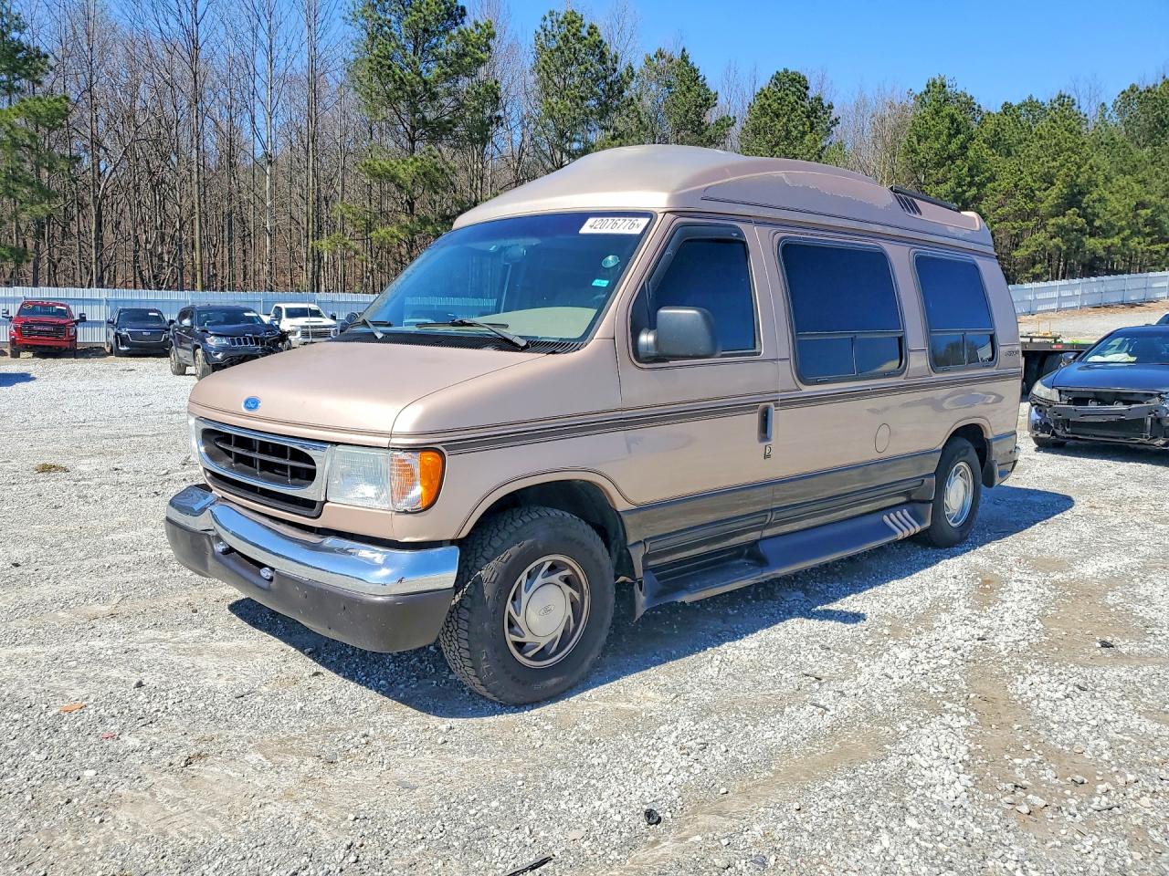 Salvage Ford Econoline Image