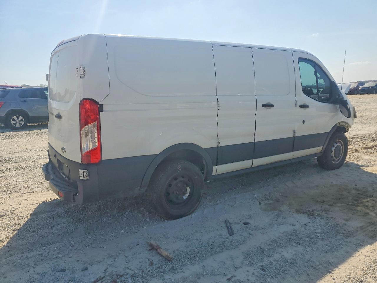 Ford Transit T-250