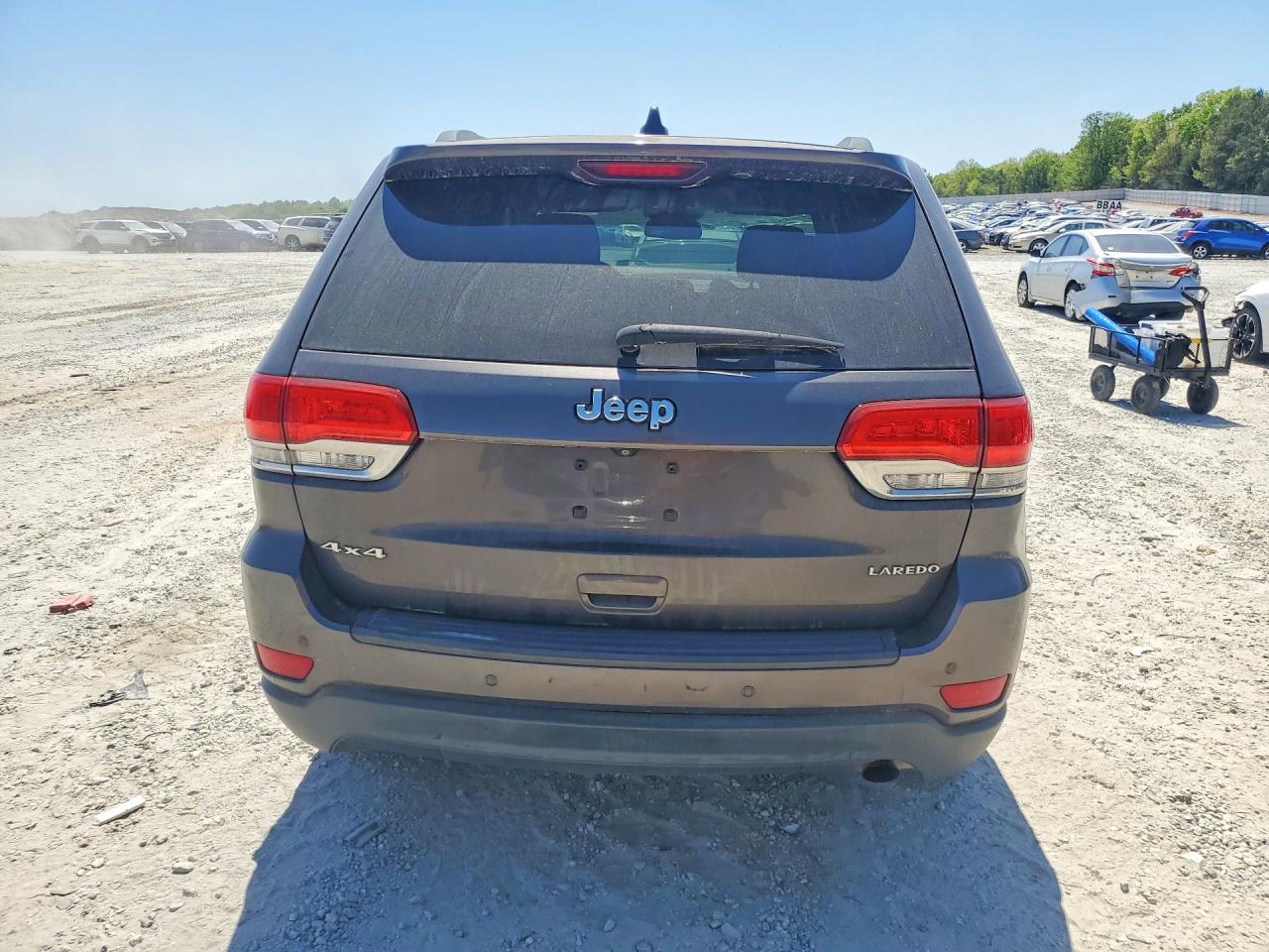 Jeep Cherokee Laredo