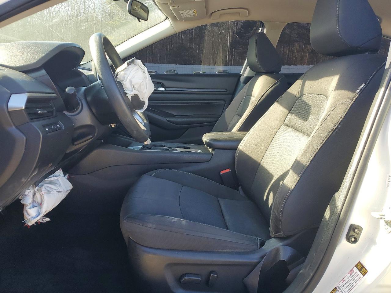 Nissan Altima S