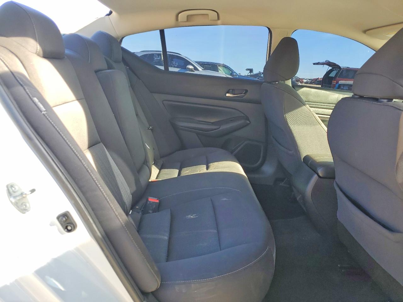 Nissan Altima S