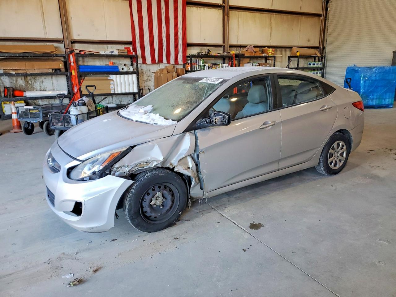 Salvage Hyundai ACCENT Image