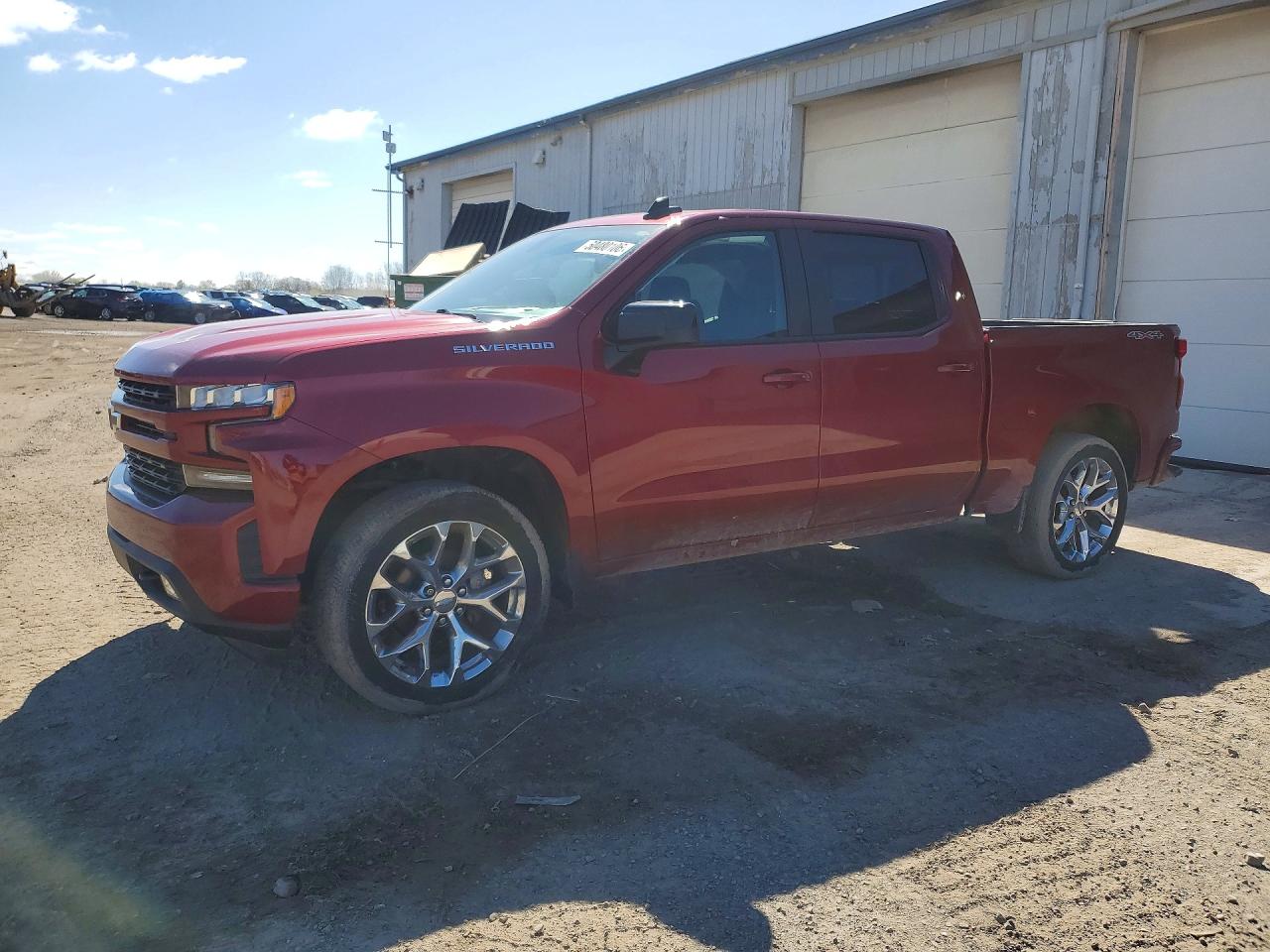 Salvage Chevrolet Silverado Image