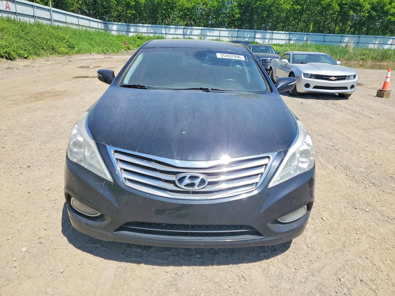 Hyundai Azera Base