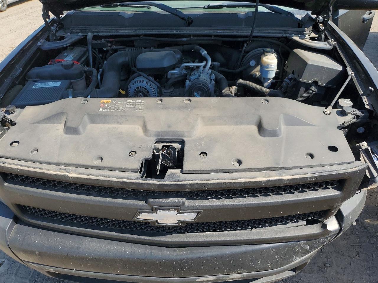 Chevrolet Silverado C1500