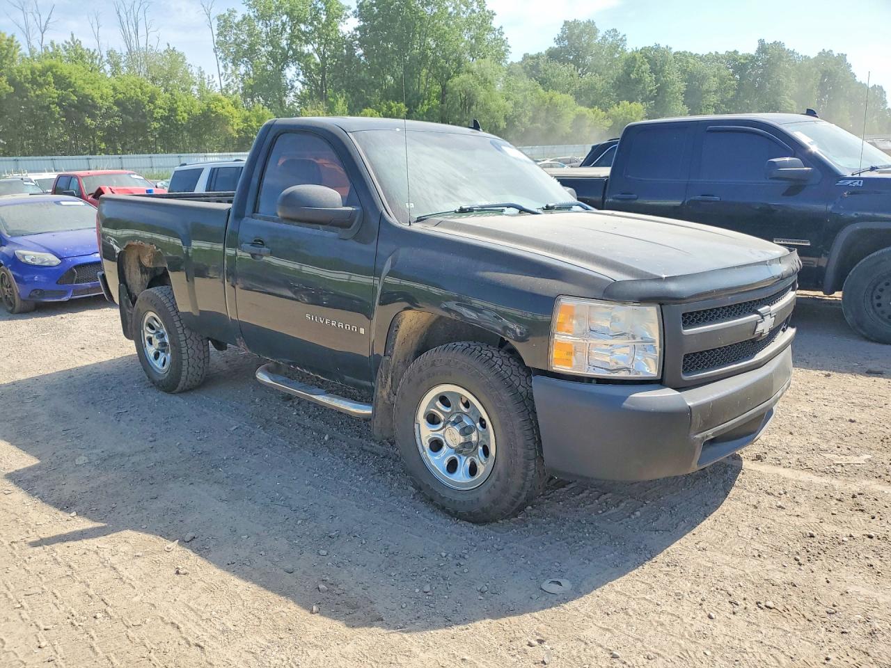 Chevrolet Silverado C1500
