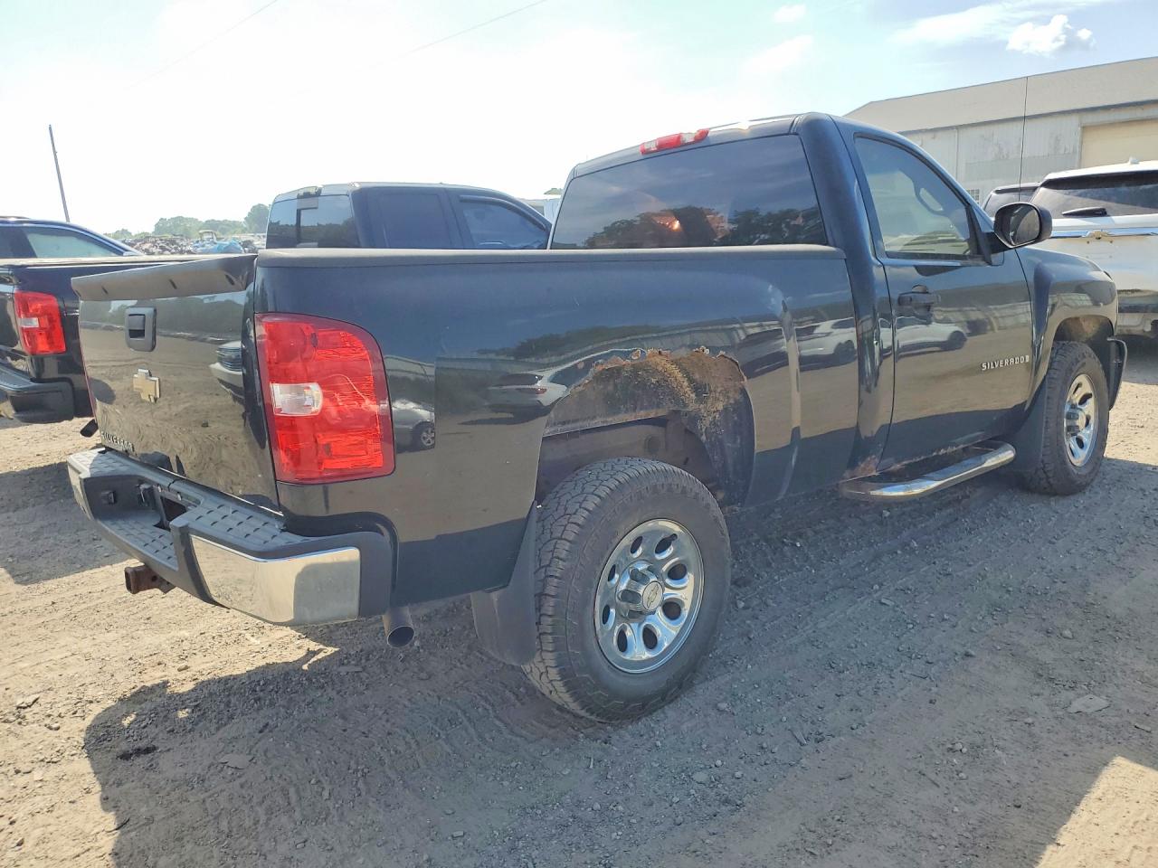Chevrolet Silverado C1500