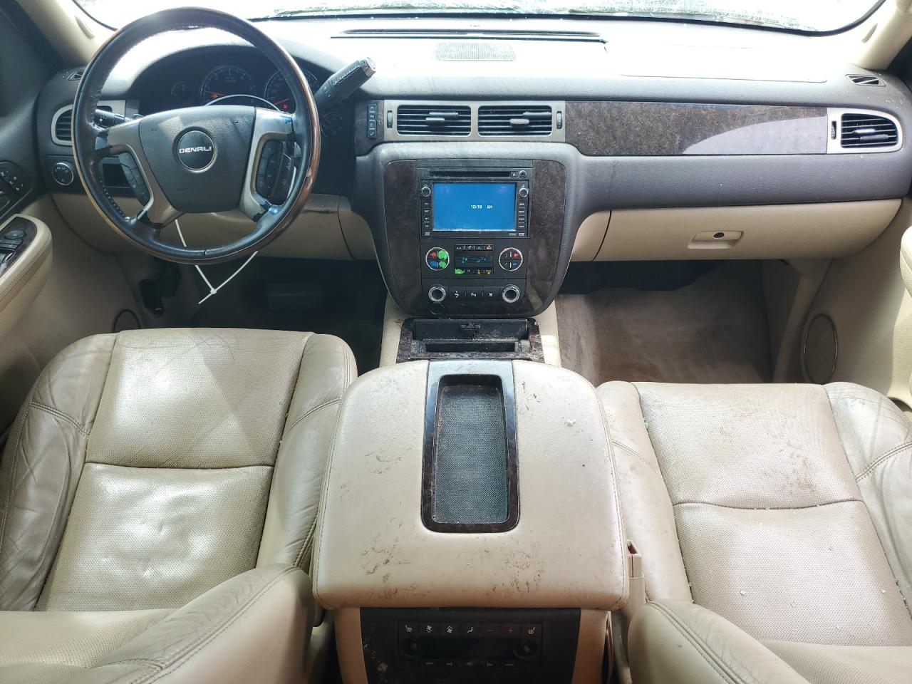GMC Yukon Denali
