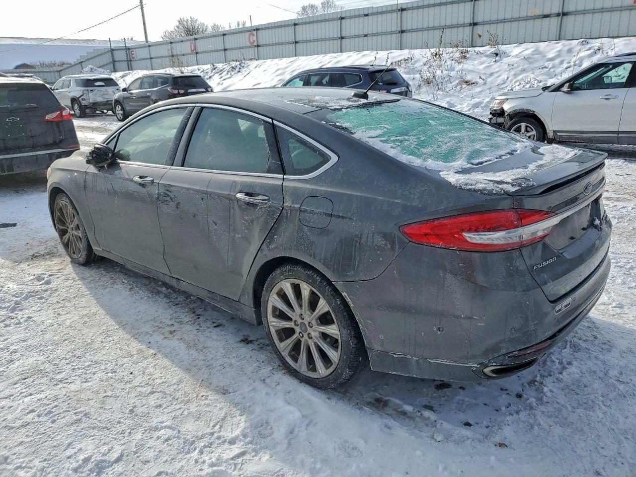 Ford Fusion Titanium/platinum