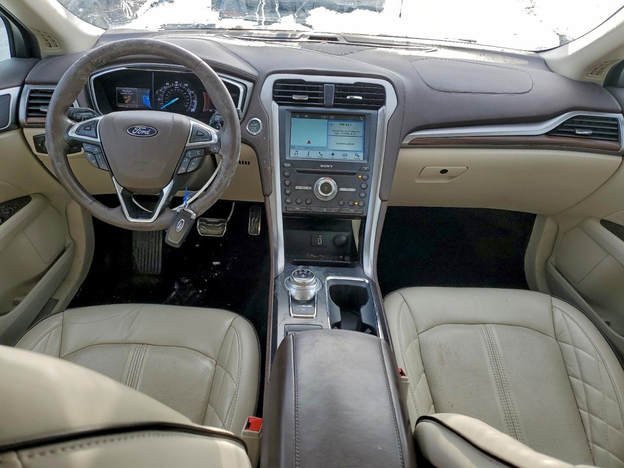 Ford Fusion Titanium/platinum