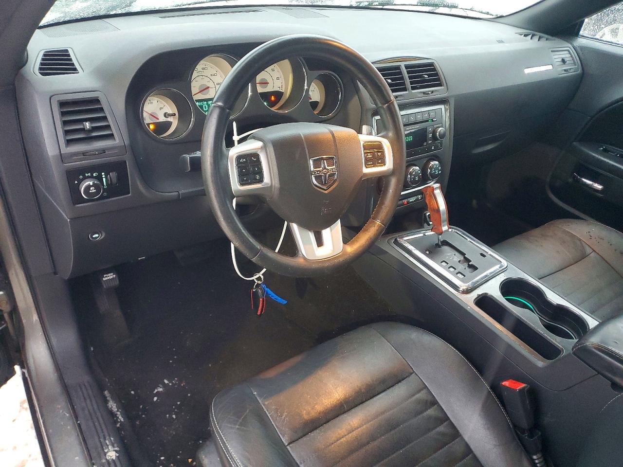 Dodge Challenger Sxt