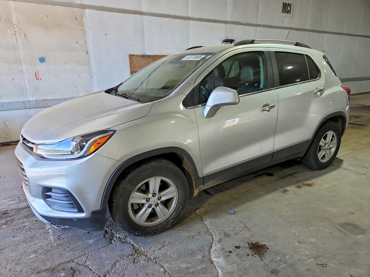 Salvage Chevrolet Trax Image