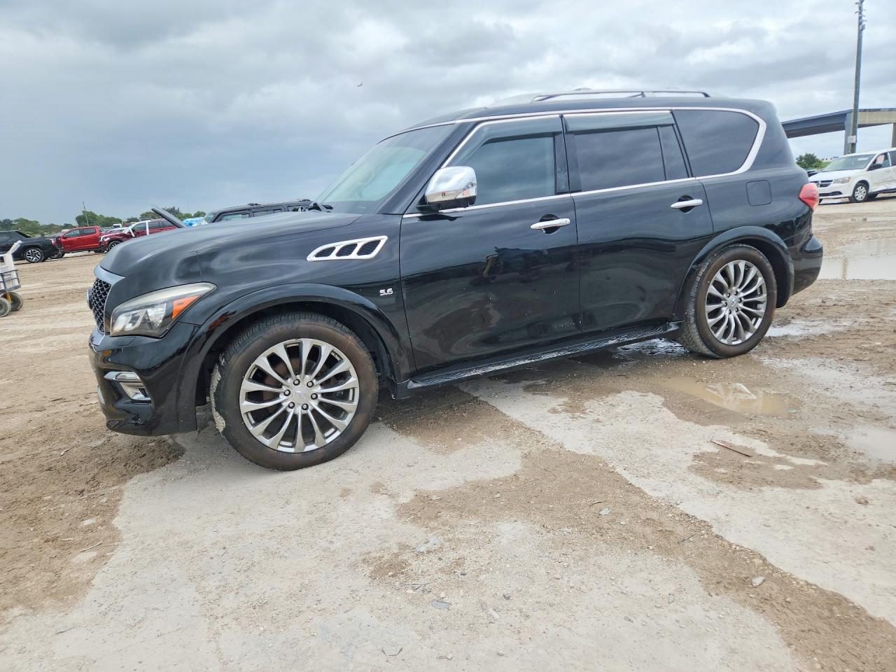 Salvage INFINITI Qx Image