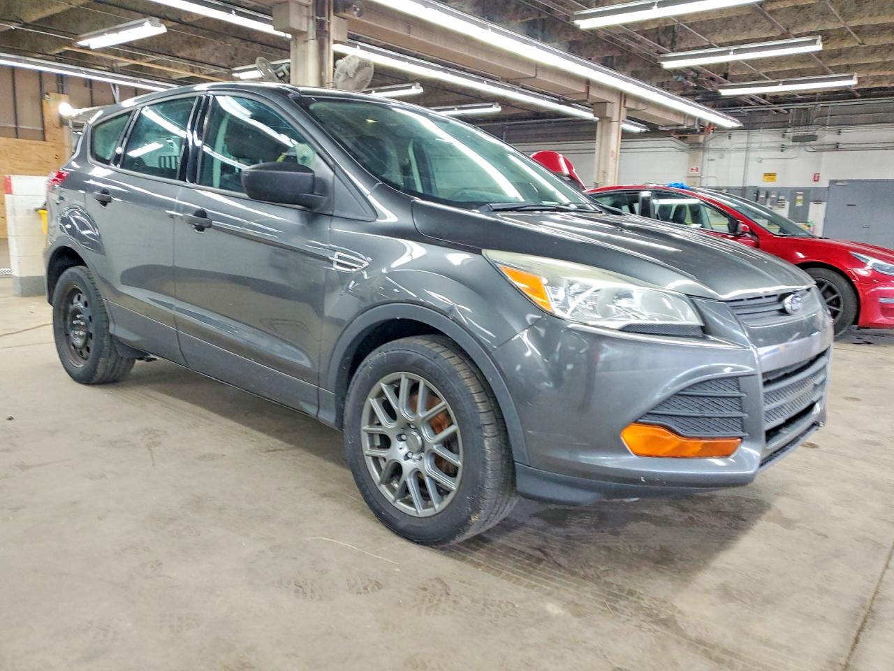 Ford Escape S