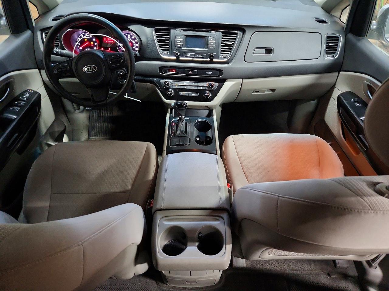 Kia Sedona Lx